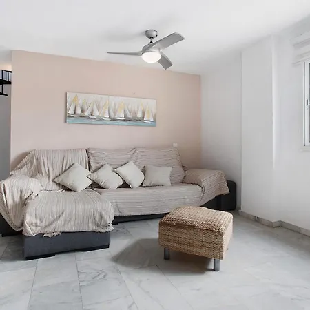Atico Duplex En Malaga Apartment Exterior photo
